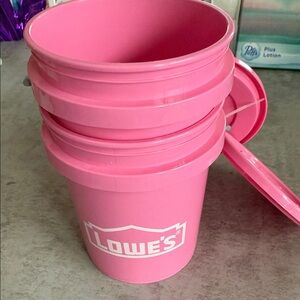 Mini Pink Lowe's Buckets